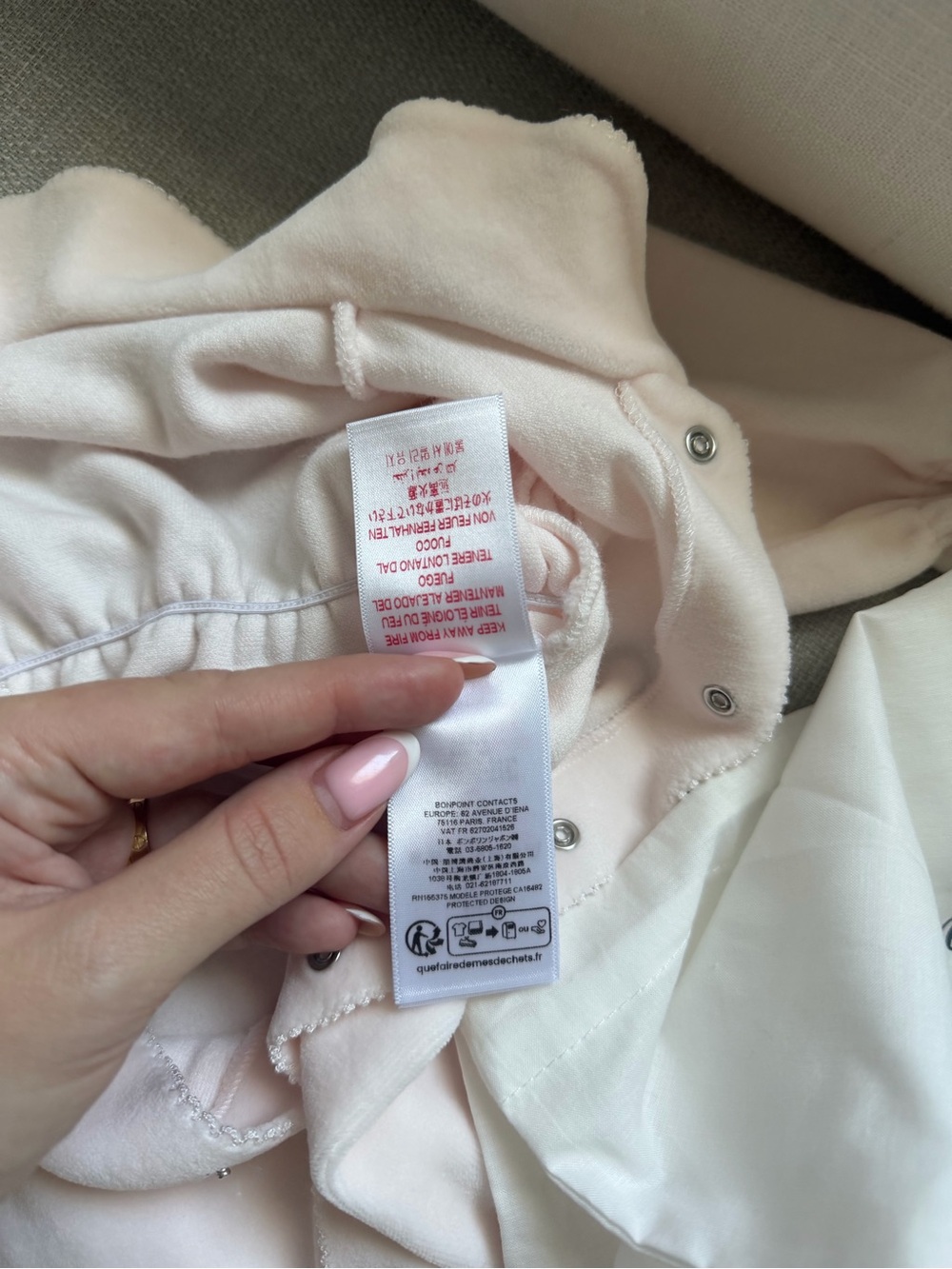 Bonpoint Baby round Neck Sleepsuit in pale pink - Picture 5 of 7